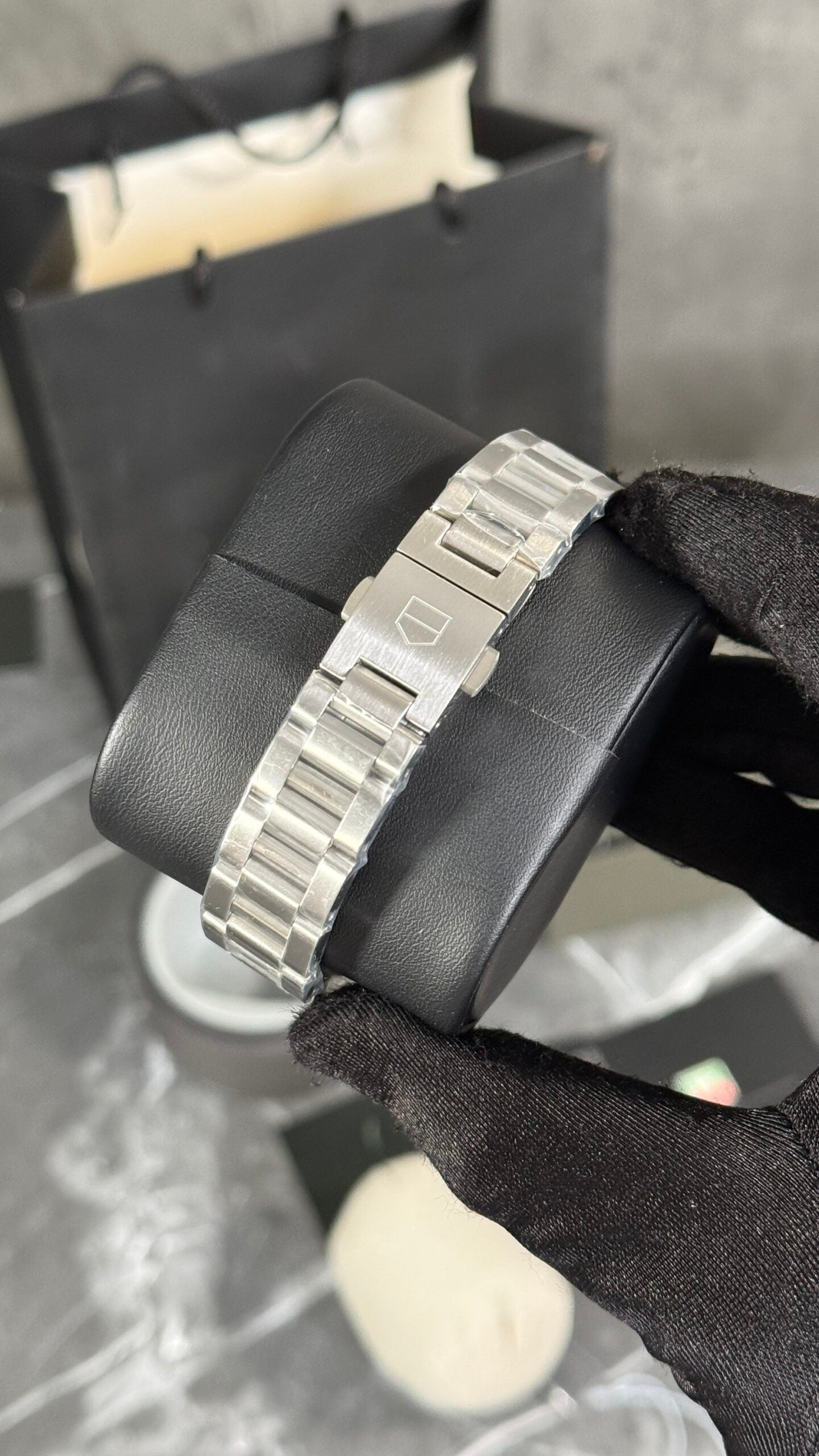 TH CARRERA 36MM (PLATA/VERDE)