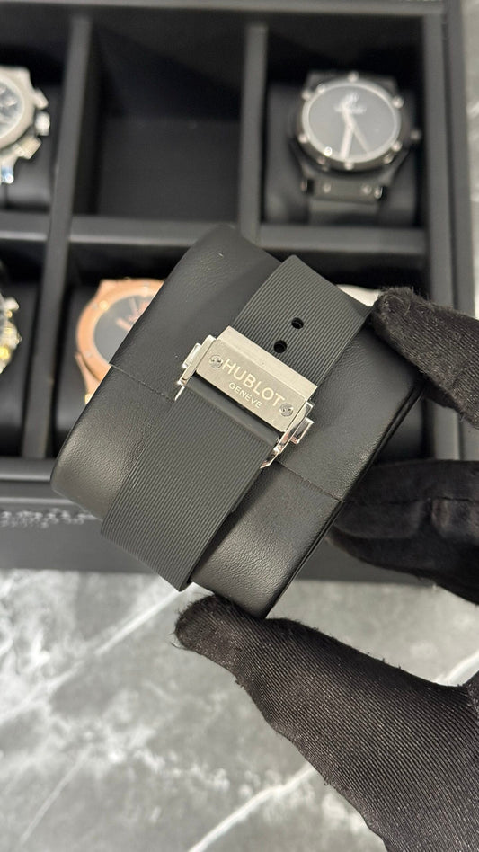 HBLT CLASSIC FUSION CHRONOGRAPH (PLATA/GRIS)