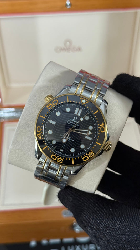 OMG SEAMASTER (PLATA/ORO/NEGRO)