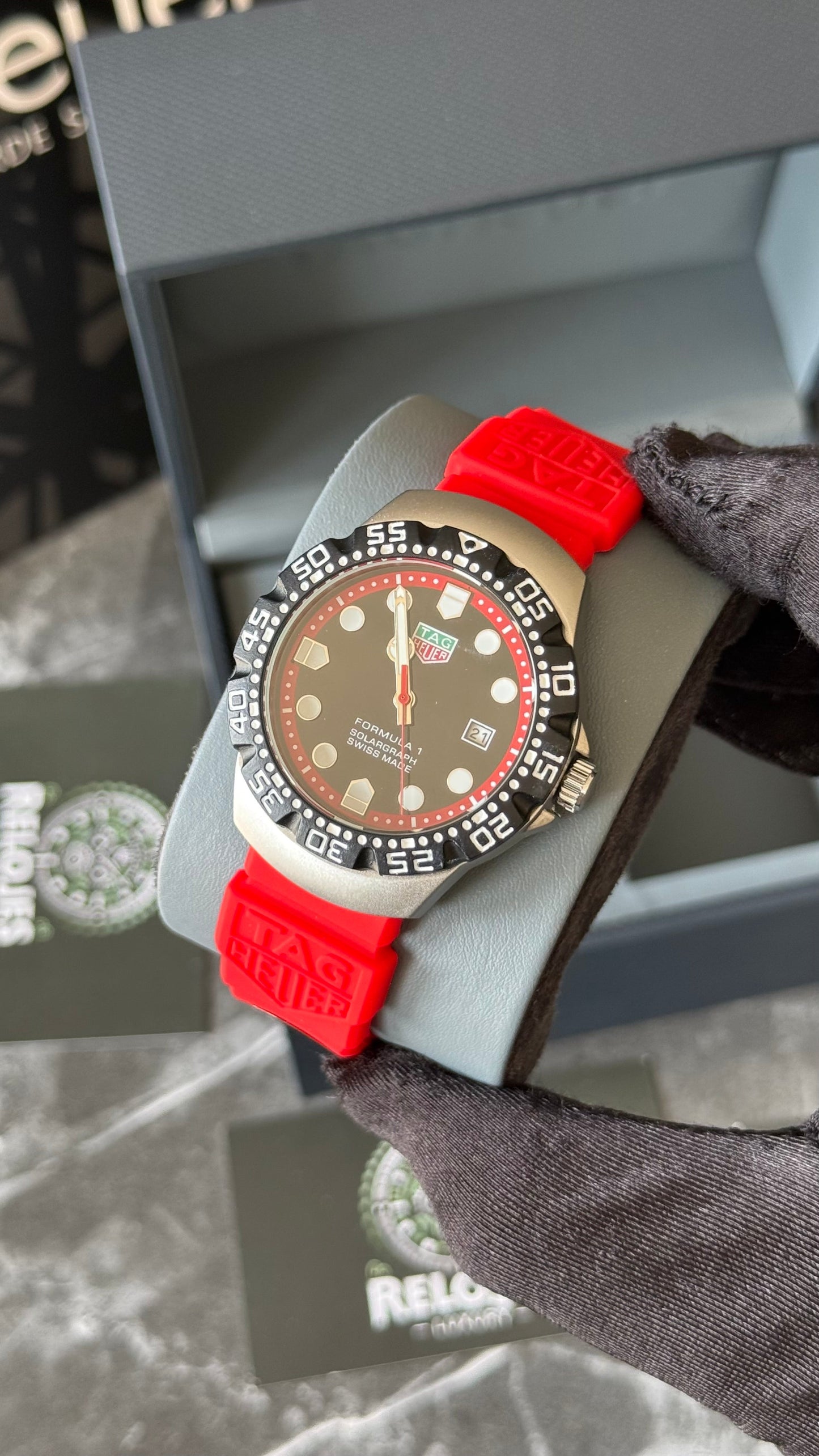 TH FORMULA 1 ROJO