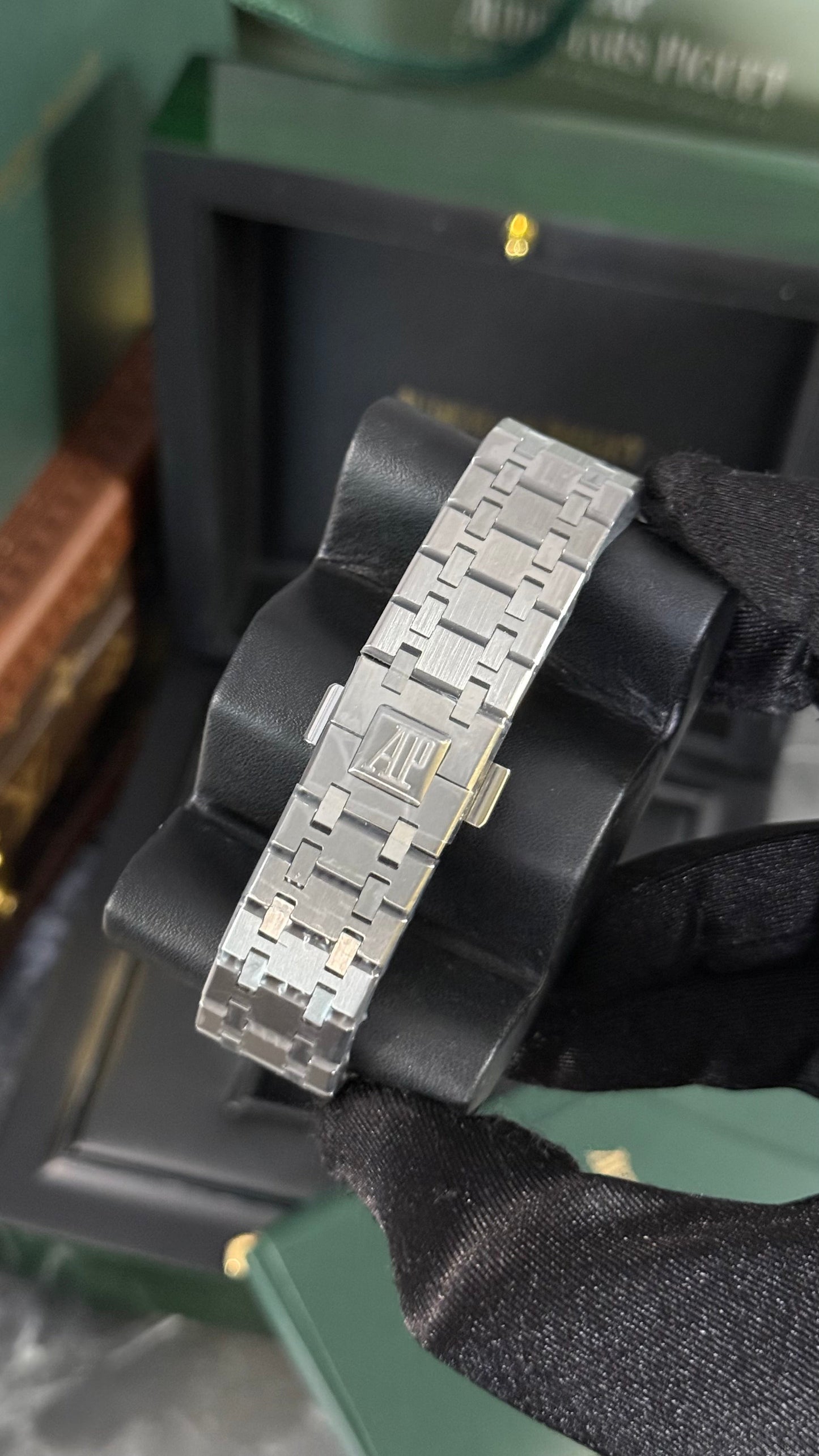 AP ROYAL OAK GRIS (PLATA)