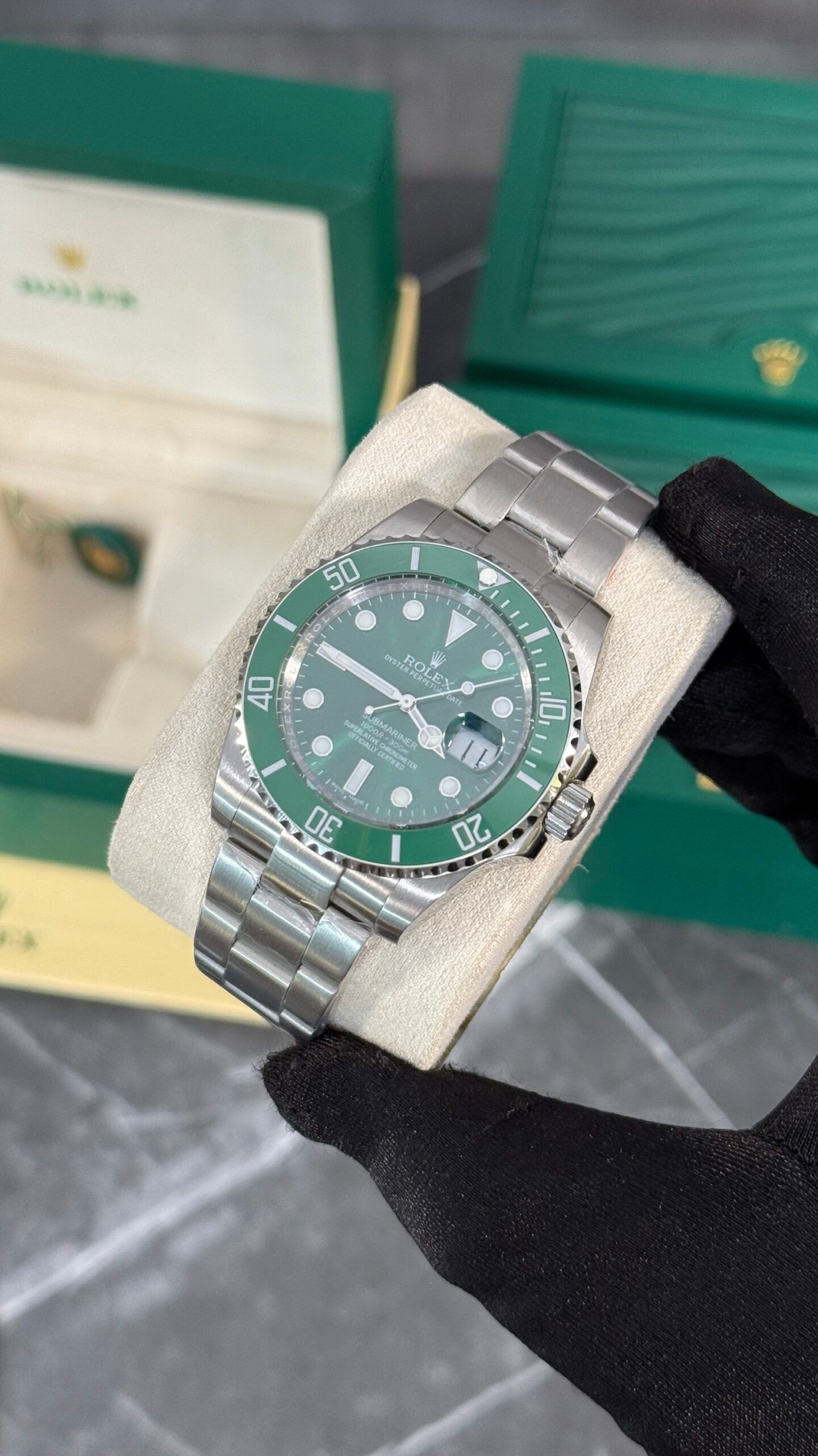 RLX SUBMARINER (HULK)