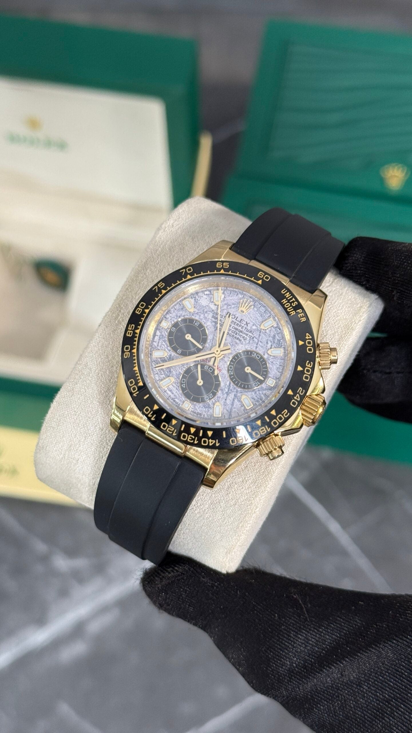 RLX DAYTONA (ORO-NERGO/MÁRMOL)