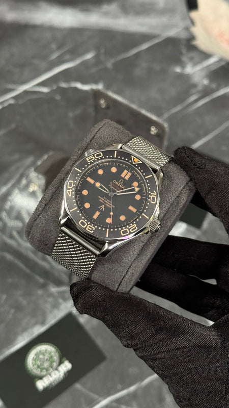 OMG SEAMASTER (PLATA/NEGRO)