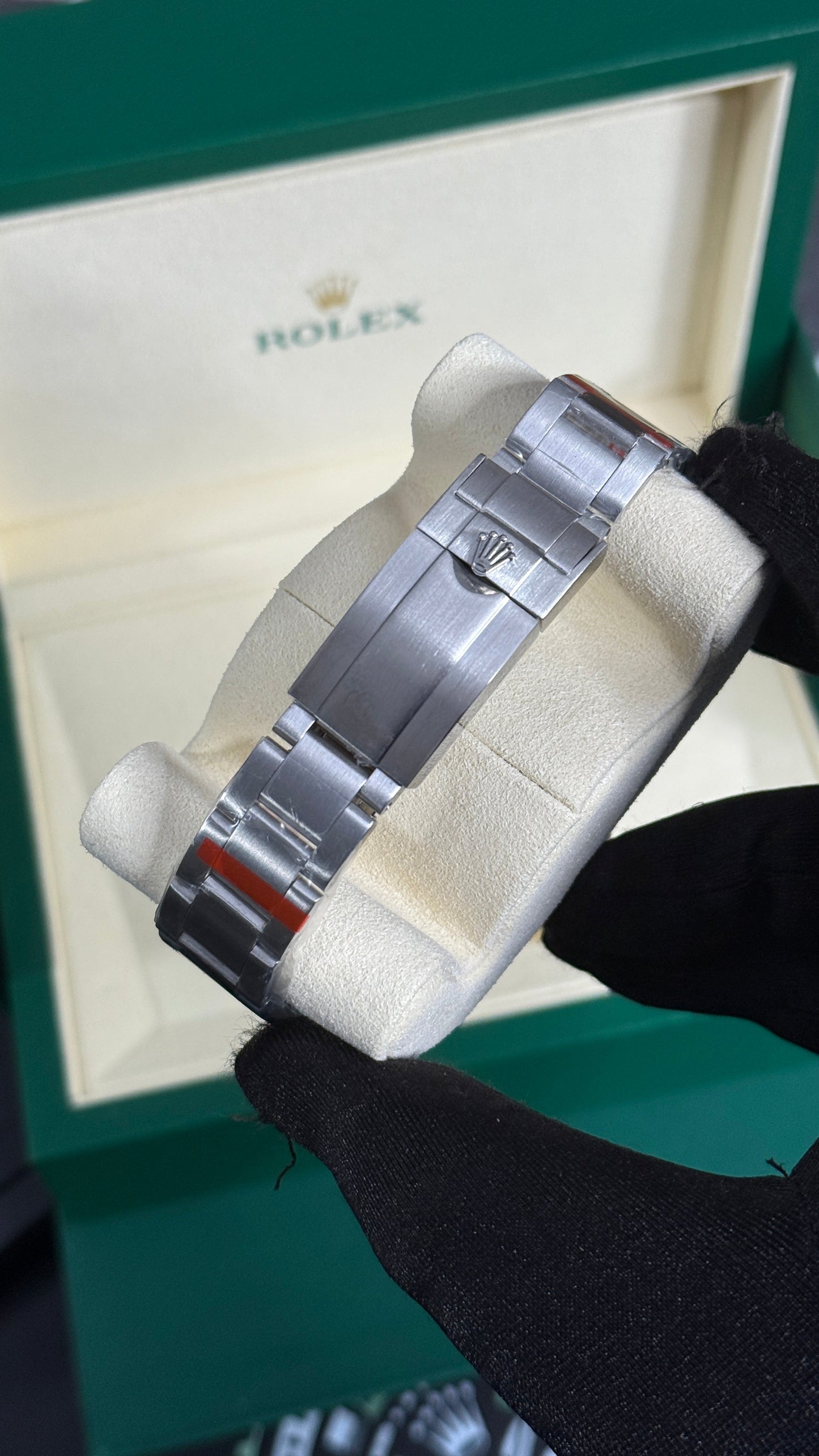 RLX SUBMARINER NO DATE (PLATA/NEGRO)