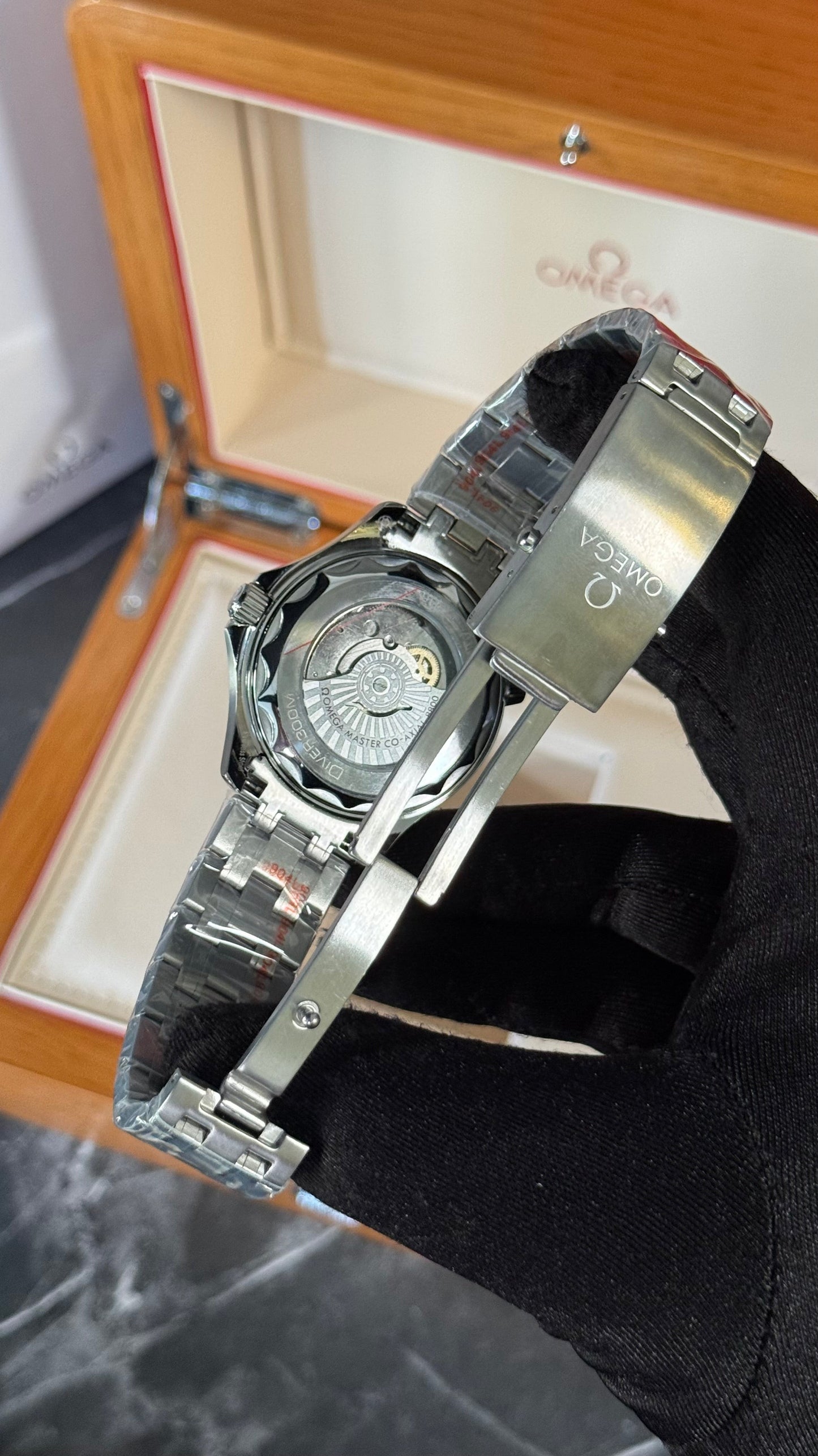 OMG SEAMASTER (PLATA/AZUL) x1