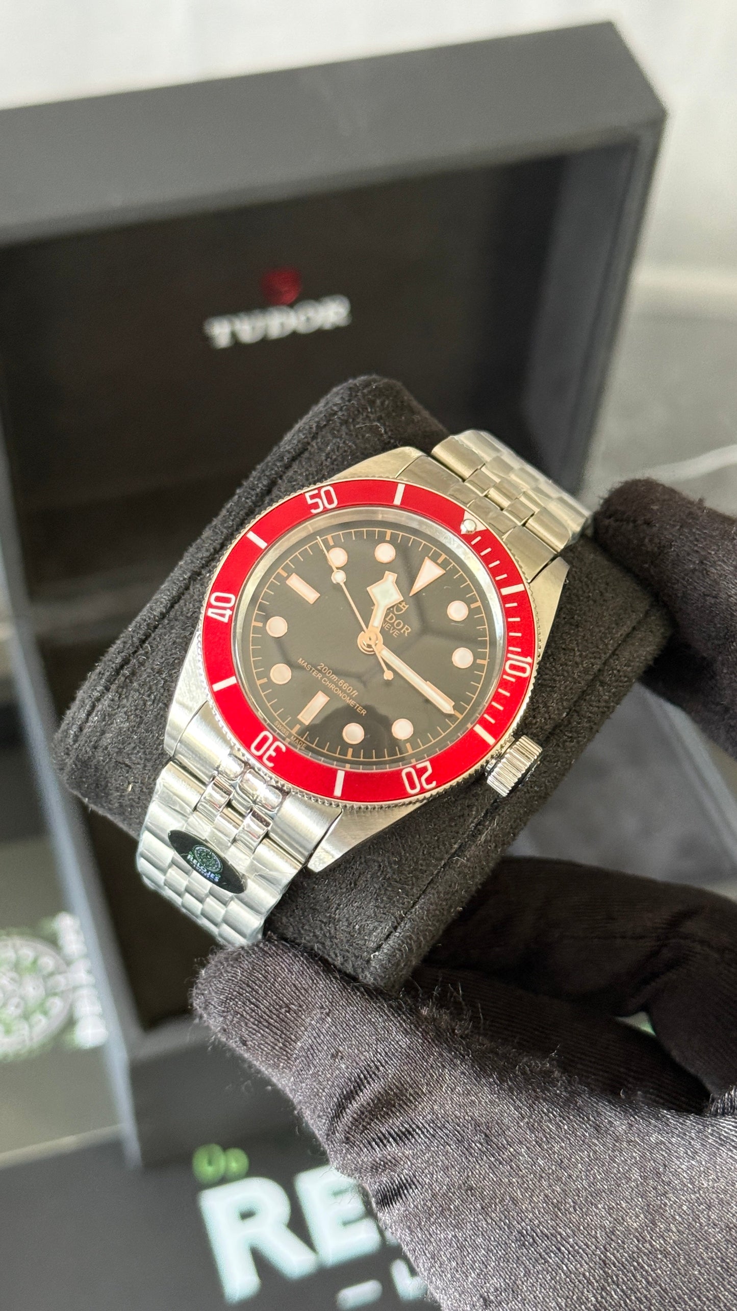 TDR G JUBILEE (PLATA/ROJO/NEGRO)