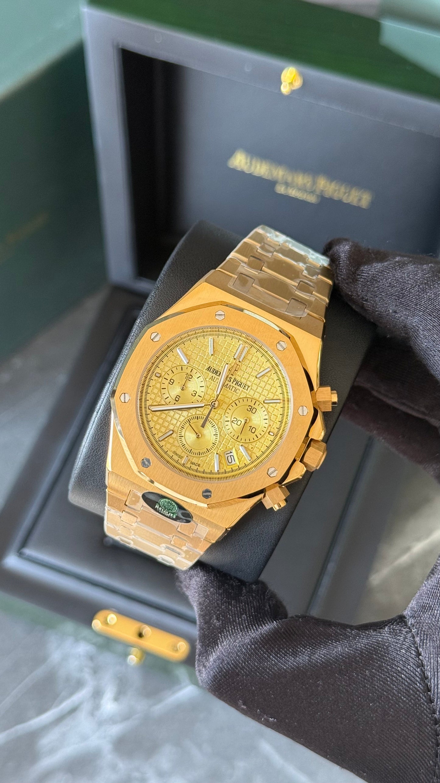 AP ROYAL OAK (FULL ORO) ESF3