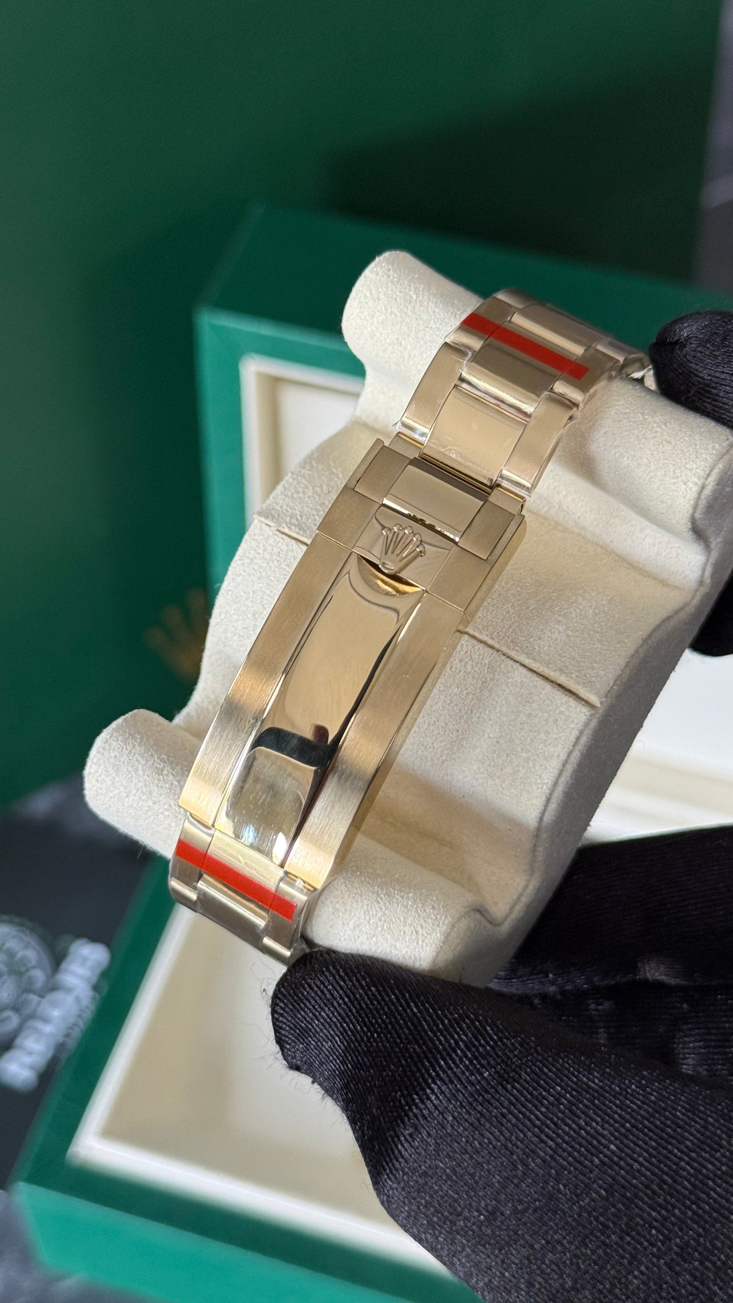 RLX SUBMARINER (ORO/VERDE)