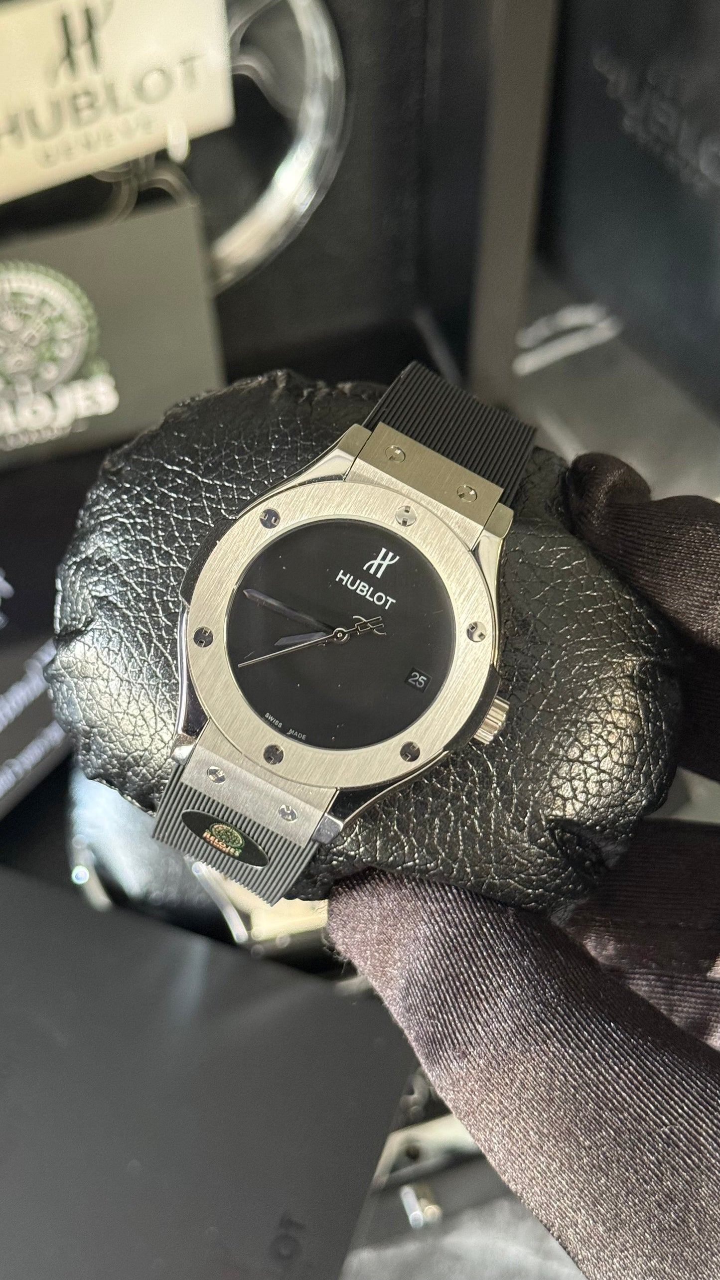 HBLT CLASSIC FUSIÓN (PLATA/NEGRO) 34MM