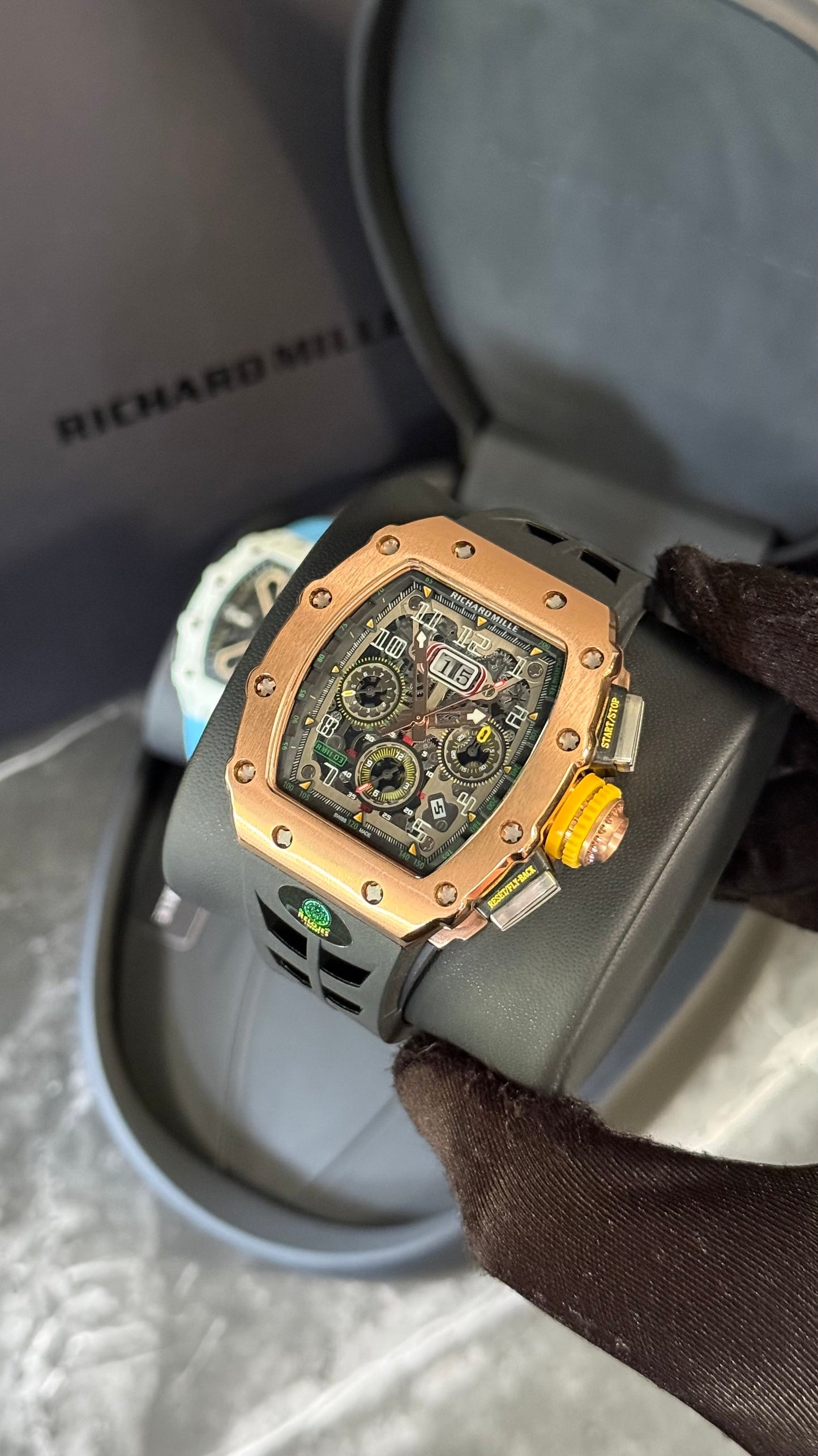 RM 11-03 FLYBACK CHRONO (CL0N)