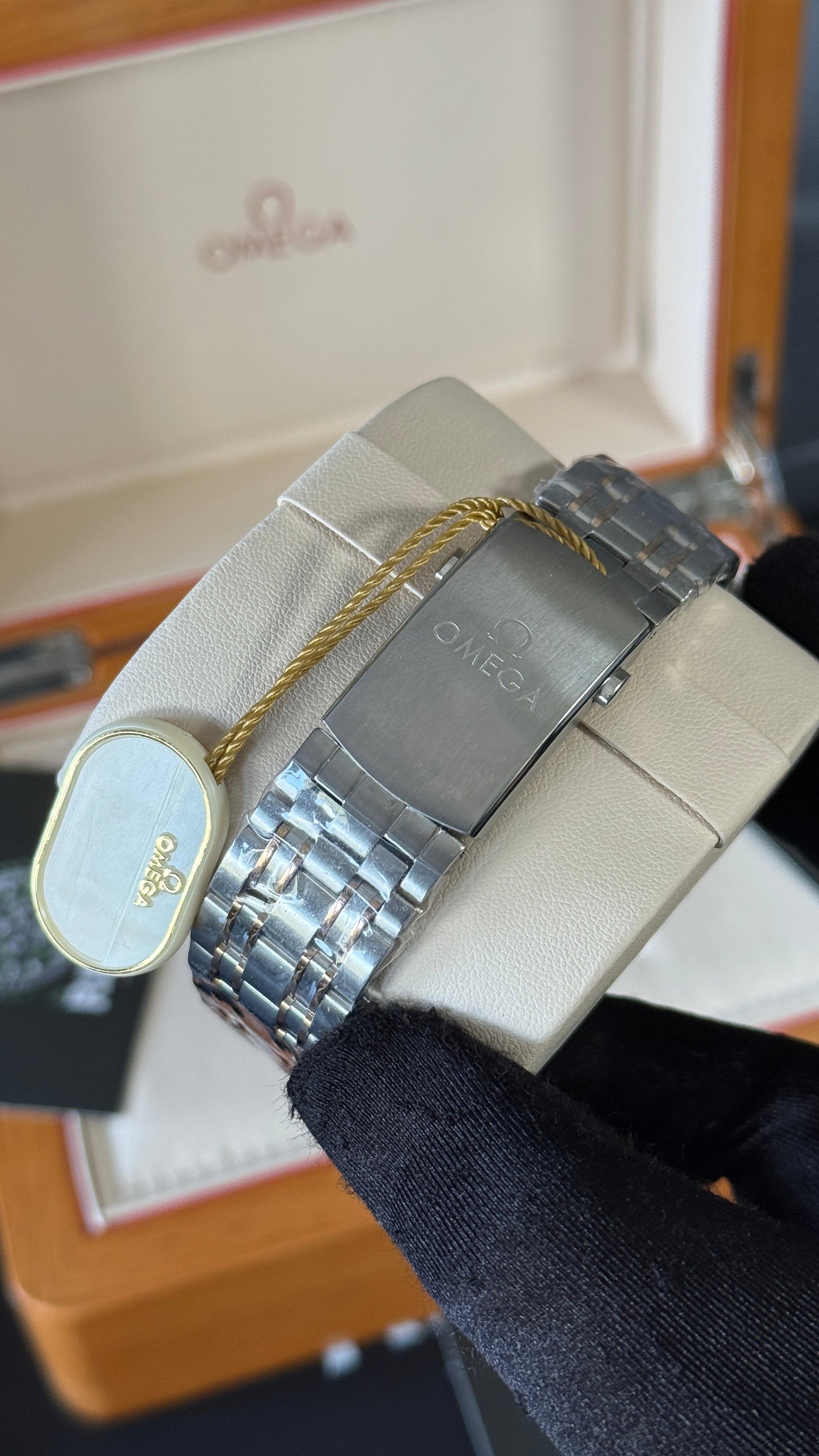 OMG SEAMASTER (PLATA/NEGRO/ORO ROSA)