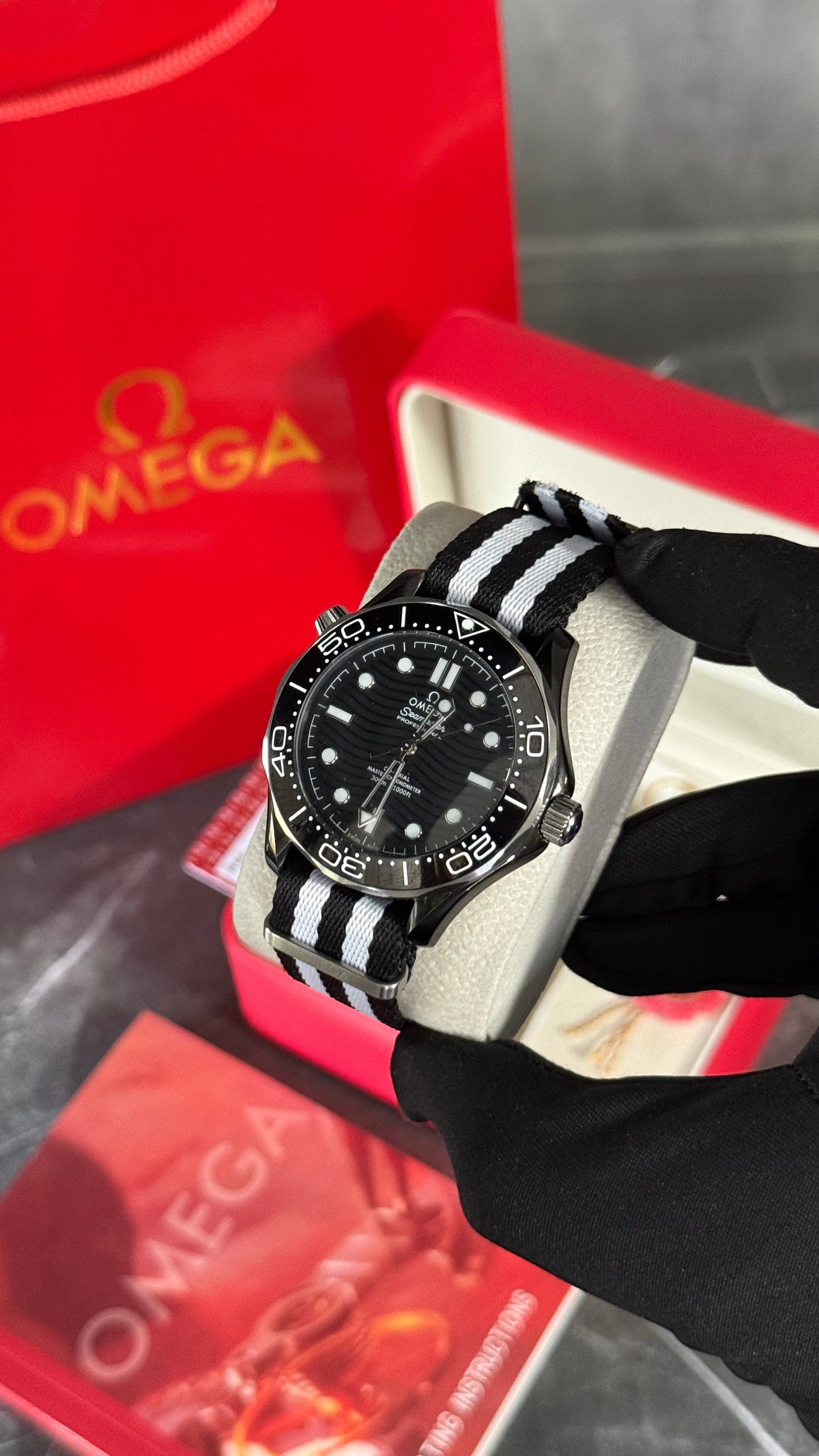 OMG SEAMASTER 007 NEGRO RALLAS